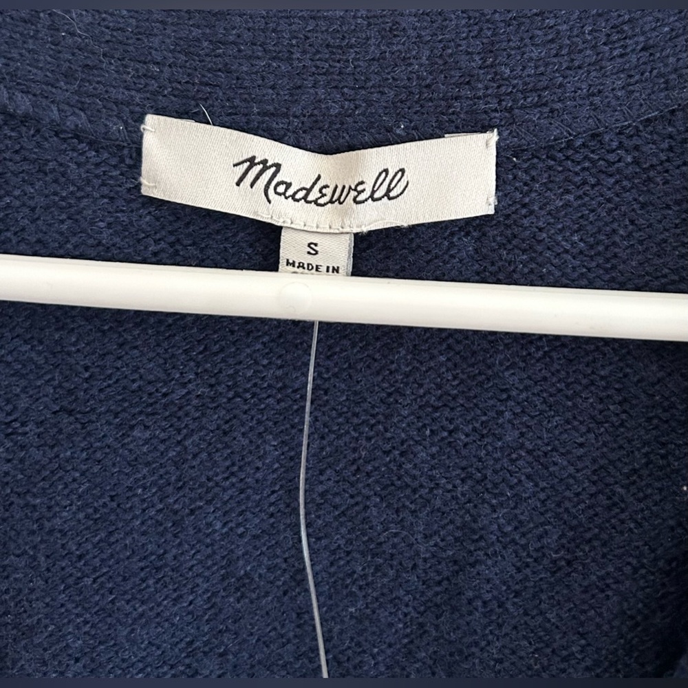 NWT Madewell Sweater Womens Merino Wool Relaxed Boyfriend Vneck Cardigan Size S - Picture 6 of 9